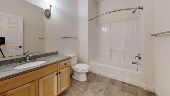 Photo - Delafield Woods Apartments