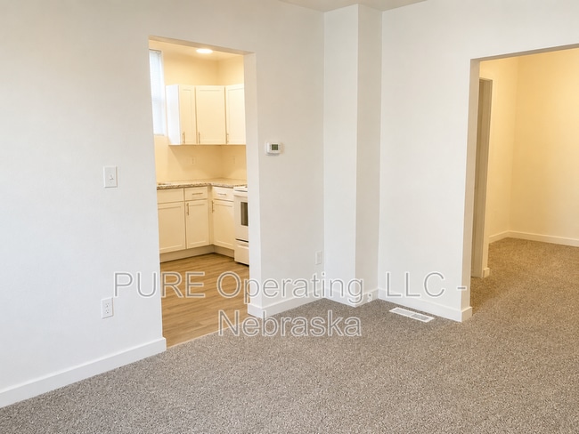 Photo - 4245 Burdette St