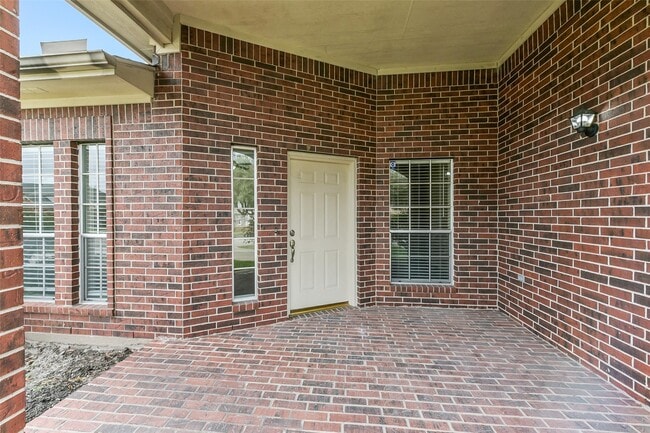 Photo - 9127 Willow Crossing Dr