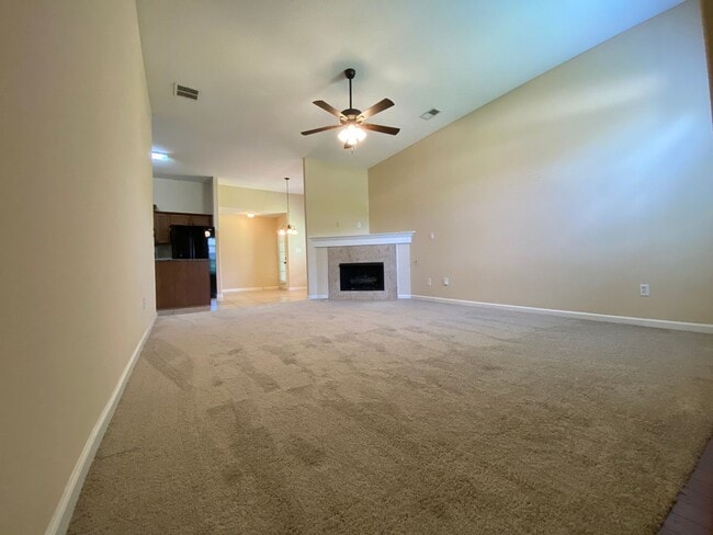 Photo - Gated Community - 3 Bedroom 2 Bathroom Cordova Rental Home