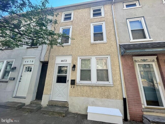 Building Photo - 4672 Umbria St Rental