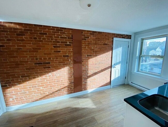 Photo - 272 Pleasant St Unit 11