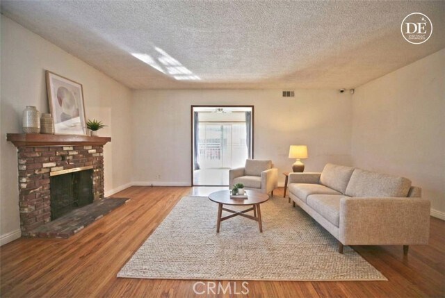 Photo - 4851 Willmonte Ave