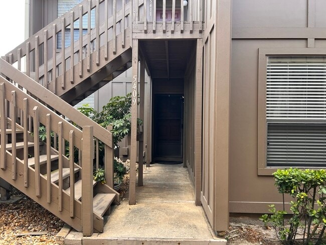 Photo - PRICE REDUCED!  Stylish 2 Bed, 2 Bath Cond... Casa