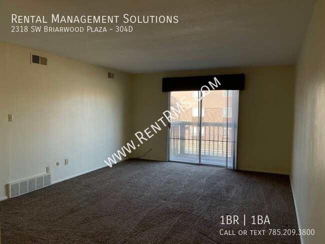 Photo - 2318 SW Briarwood Plaza Unit 304D