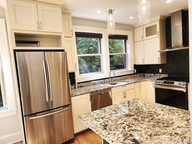 Photo - 17 Grand Blvd Unit 1