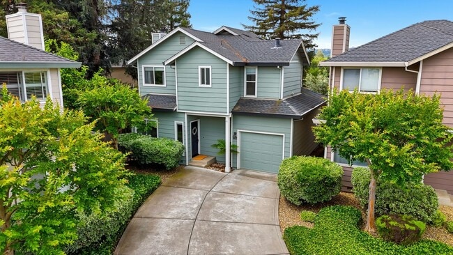 Building Photo - Contemporary 2 Bed, 2.5 Bath Home in North Napa