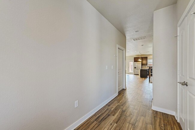 Photo - 3303 Elija St Unit B