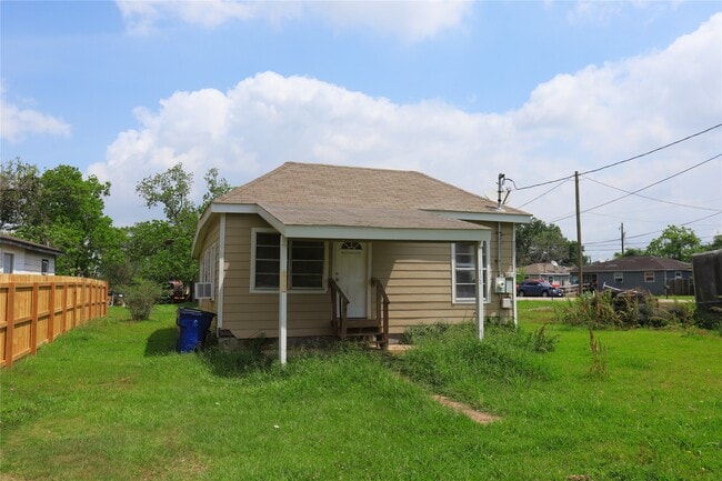 Photo - 107 Prewitt Ln