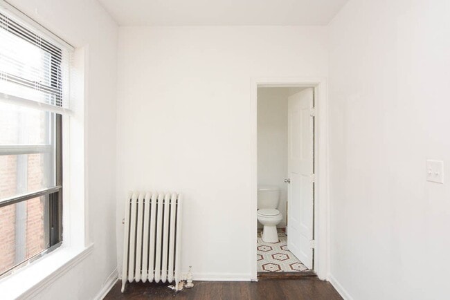 Photo - 929 W Sunnyside Ave Unit S4