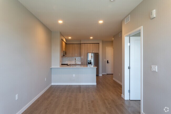 Amelia 1BR, 1BA - 653SF