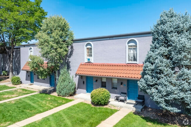 Ventana at Colorado Station Apartments - The Ventana at Colorado Station