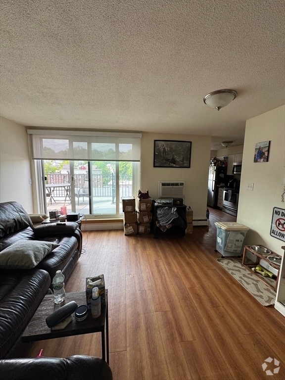 Building Photo - 109-111 Tremont St Unit 501 Rental