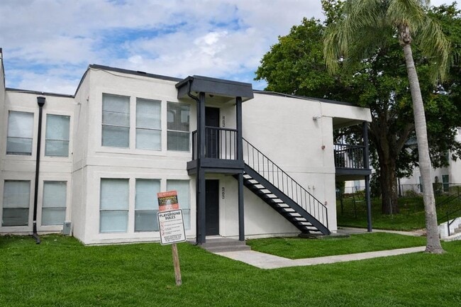 Building Photo - 5004 Castile Pl Unit 463