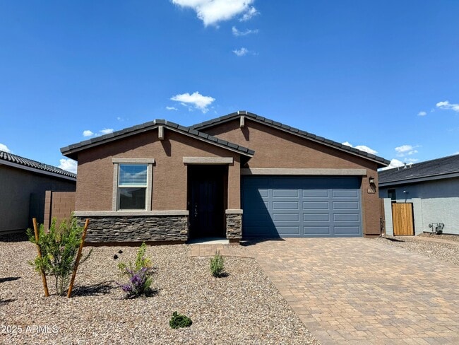 Building Photo - 4164 W Yolanda Ln Rental