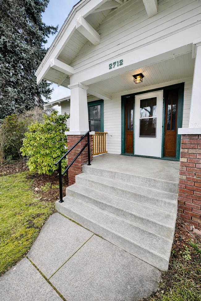 Photo - Charming Freshly Remodeled Home Steps from Kendall Yards & Centennial Trail