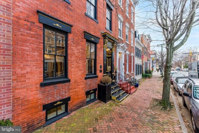 Photo - 810 Prince St