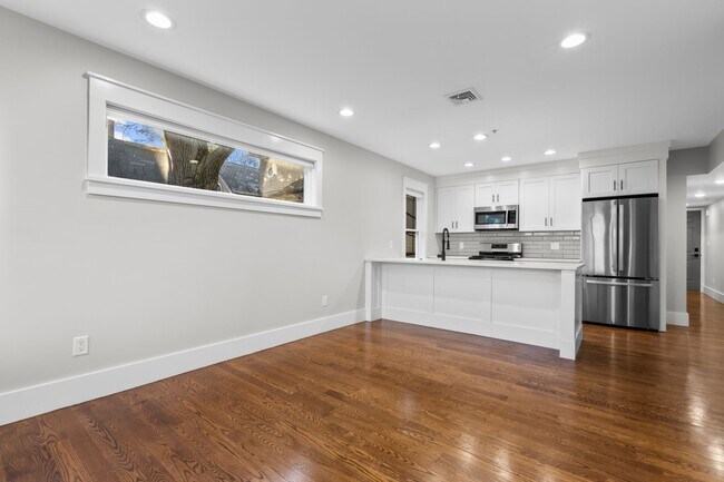 Photo - 189 Chestnut Ave