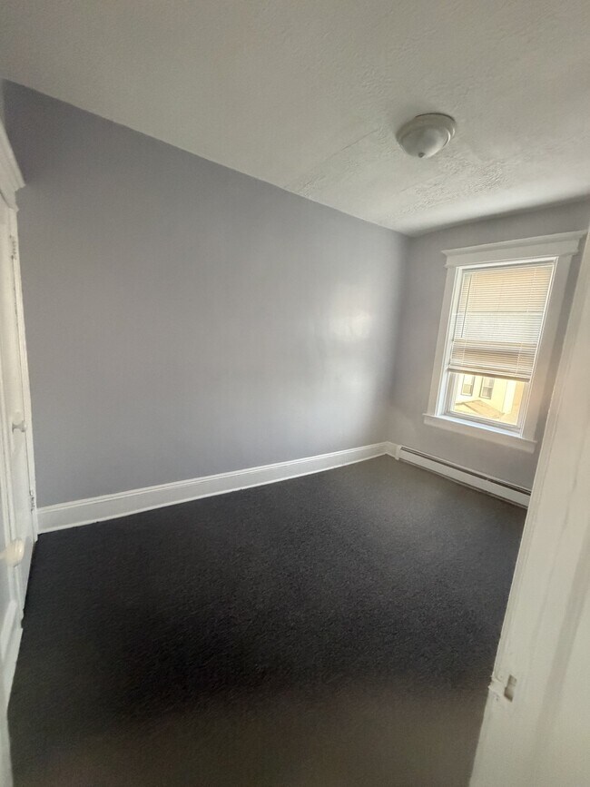 209 Garfield Ave Unit 3L