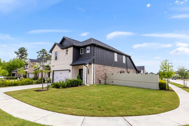 Photo - 17415 Rosette Grass Dr