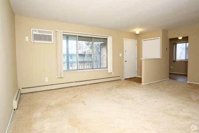Plymouth Manor Apartments