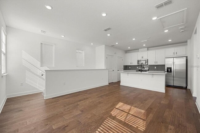 Photo - 10032 Hulse Aly