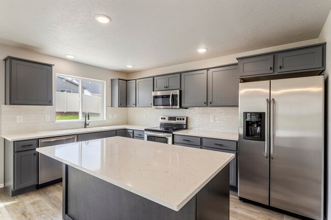 Photo - 3985 E Jamestown Dr