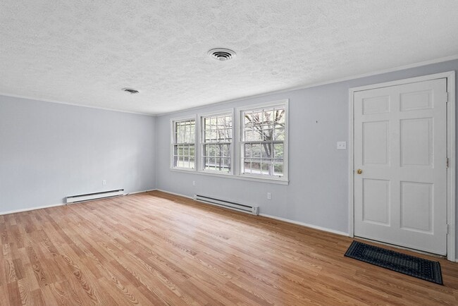 Photo - Updated 3-Bedroom Home on Quiet Street in Charlotte Court House!