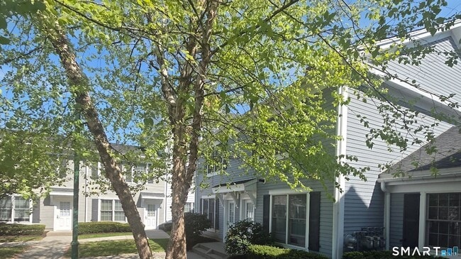 Photo - 49 Fairgate Dr