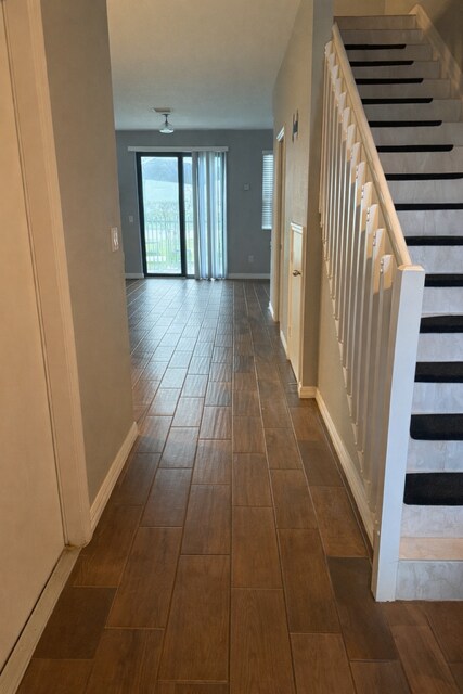 Photo - 1040 NW 33rd Ct