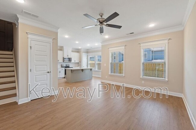 Photo - 1115 Jolly Ln