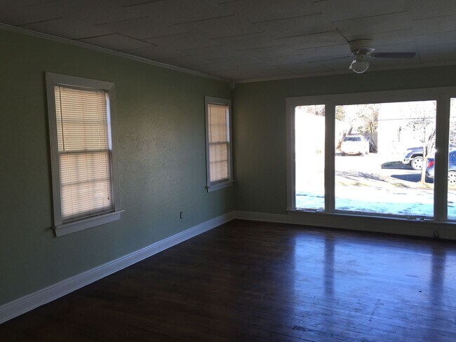 Photo - Pre Leasing for Fall 2026!