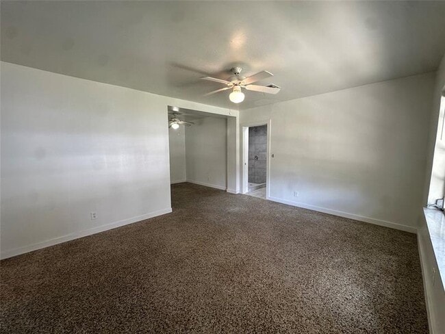 Photo - 308 SE 22nd St