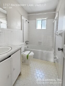 Photo - 1717 Hackberry Ln Unit 7