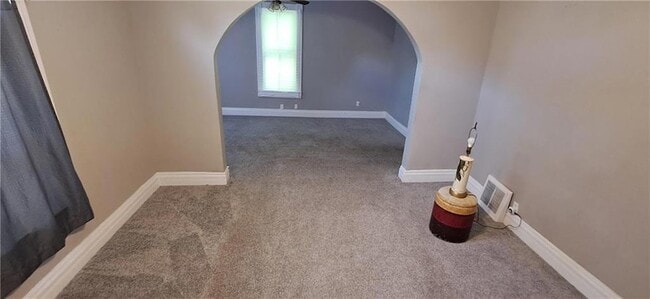 Photo - 1324 Messanie St
