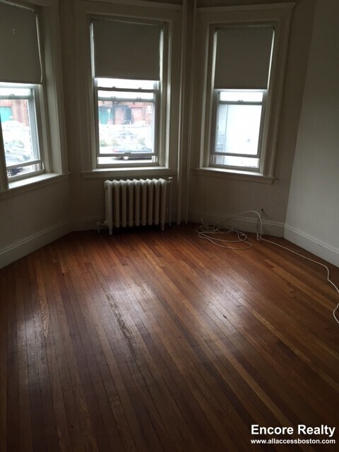 Photo - 1167 Boylston St Unidad 11