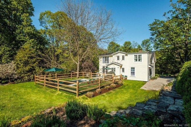 Photo - 253 Tophet Rd