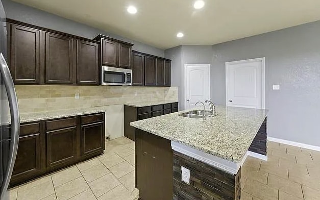 Photo - 3310 Battlecry