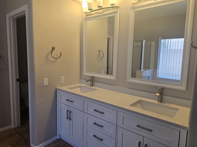 Photo - 6214 E Virginia St