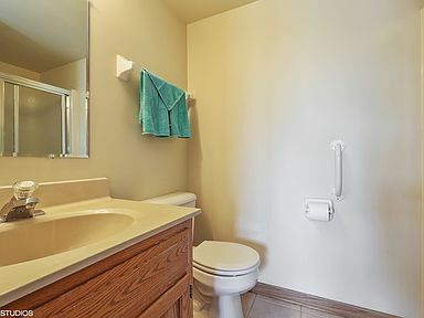 Building Photo - 12799 St Andrews Ct Unit Ct #3-201