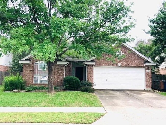 Building Photo - Hunters Chase Subdivision / Northwest Austin / 3 bedrooms, 2 baths / One Story / Round Rock Schools
