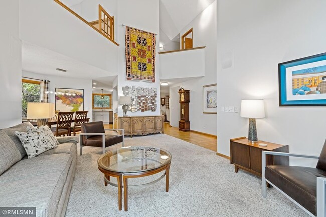 Living/Dining - 6868 Stonewood Ct