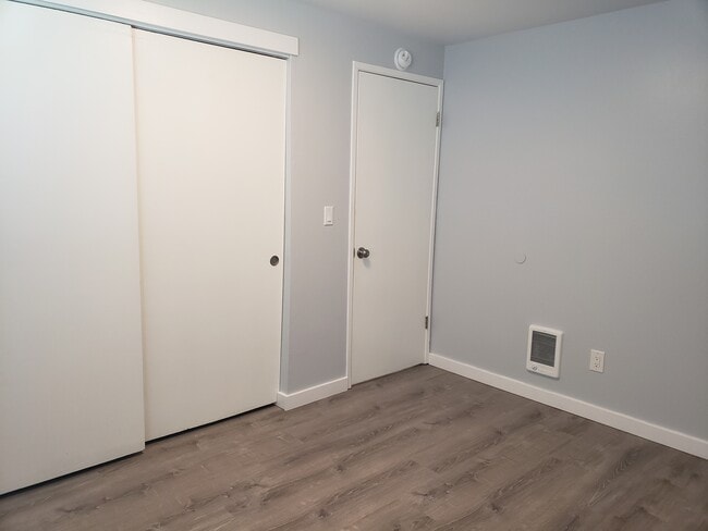 Photo - 2213 Hawthorne St Unit B
