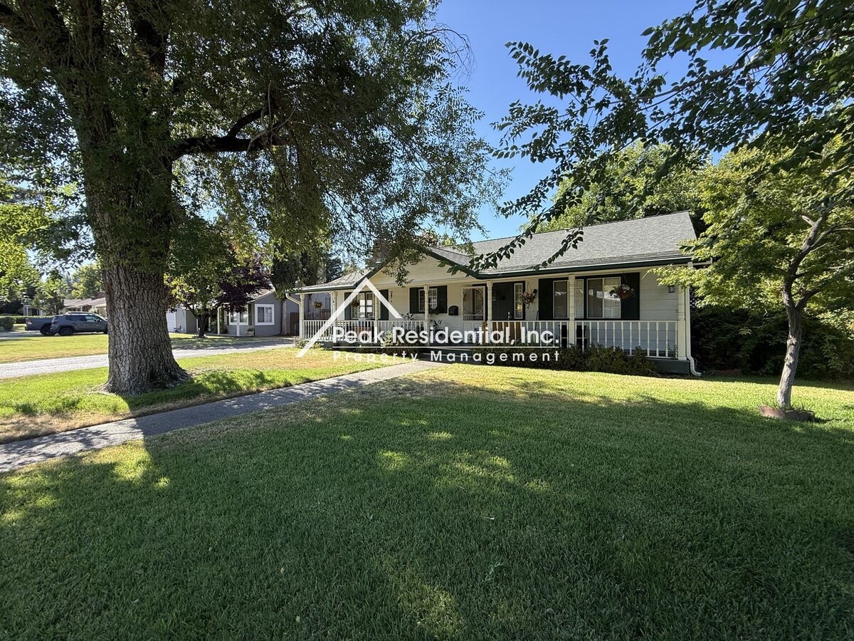 Photo - Charming Arden Area 3bd/1ba Home!