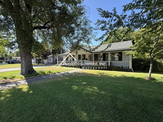 4308 Ravenwood Ave