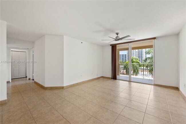 19501 E Country Club Dr Unit 9508