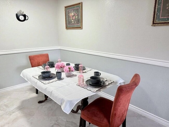 Photo - 1001 Pecan Crossing Dr