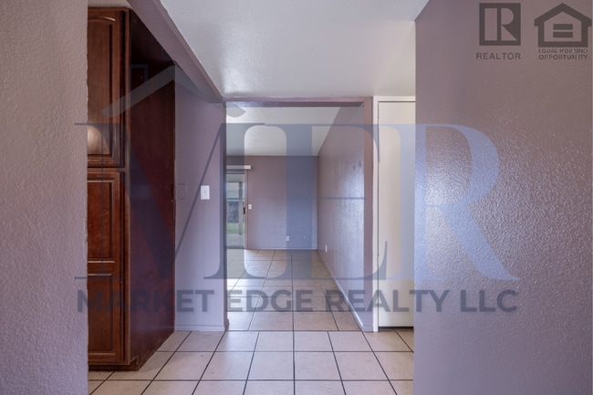 Photo - 5Bed/2Bath Home at 35th Ave/Cactus! Ready for Immediate Move-In! -- NO HOA!