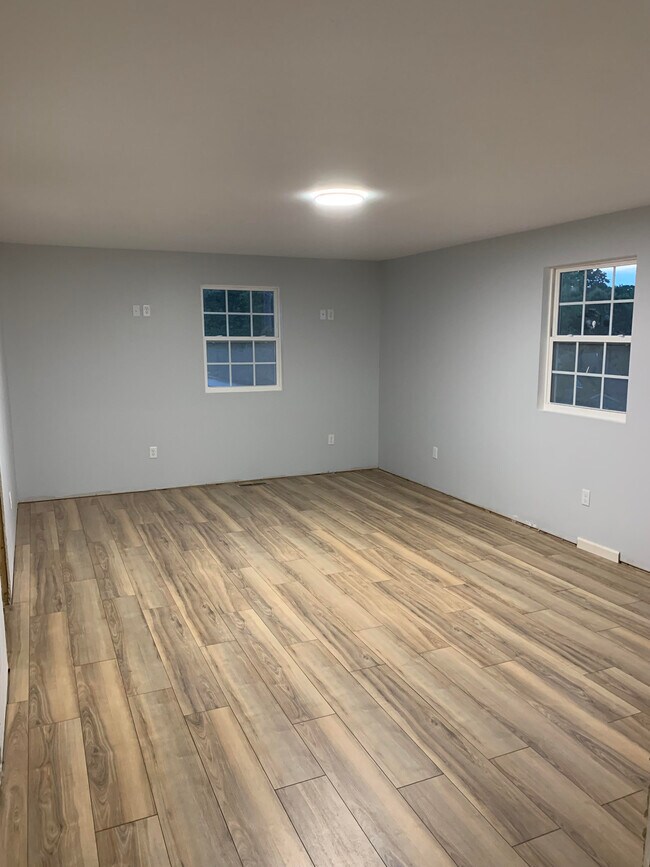 Photo - 905 Ardmore Dr