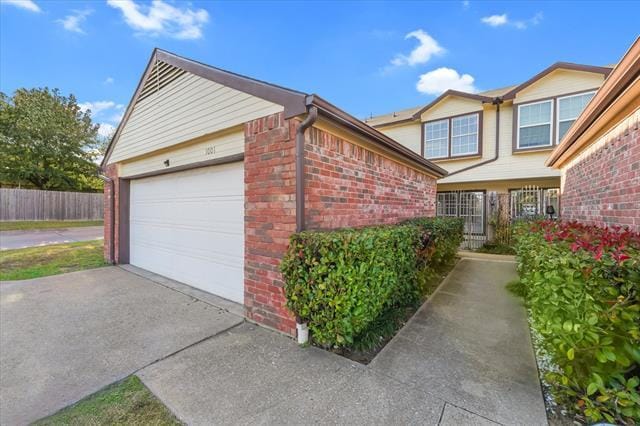 Photo - 1001 Weston Dr